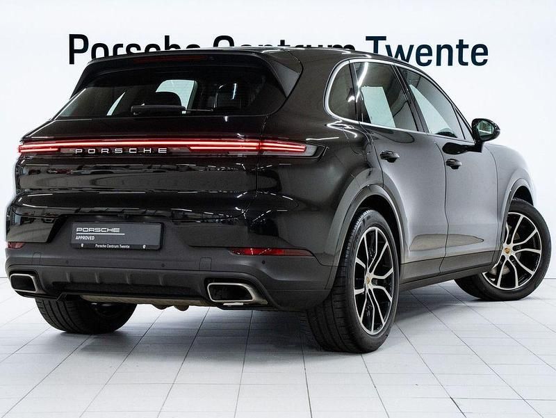 Gebraucht Porsche Cayenne 470 PS (345 kW) 2023 Schwarz SUV