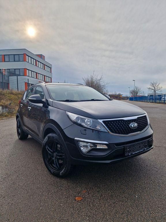 Schwarz Gebraucht 2011 Kia Sportage Attract SUV | 6.500 € (Fairer Preis) - Bild 1/4