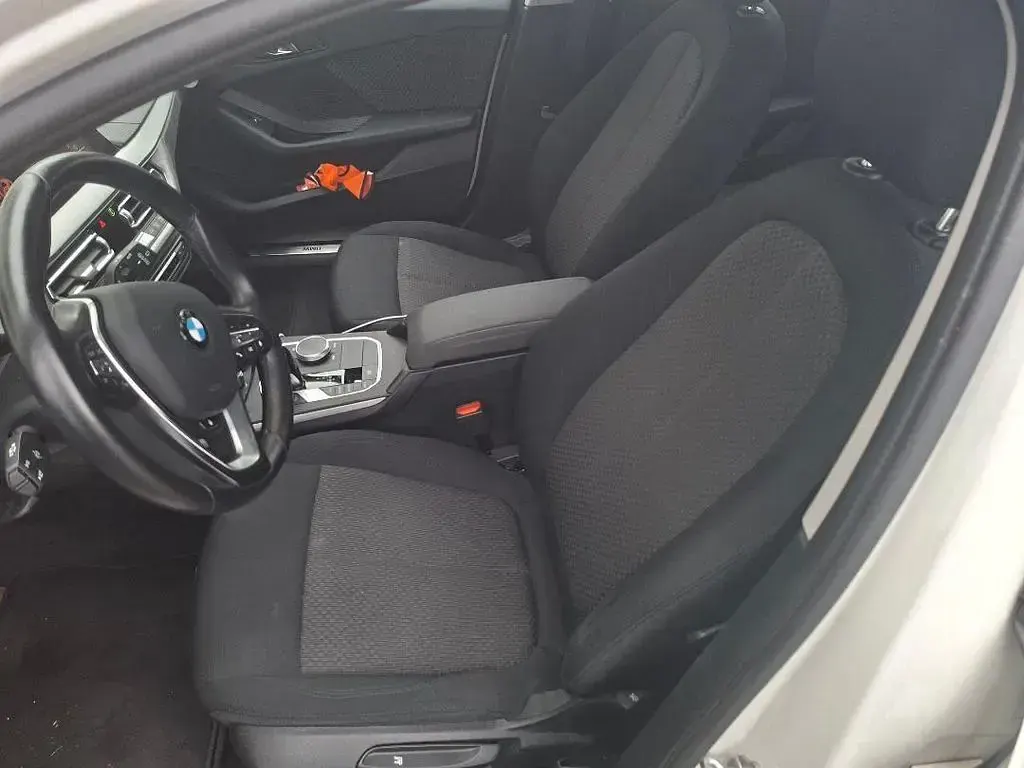 Gebraucht BMW 118 150 PS (110 kW) 2023 Weiß Kleinwagen