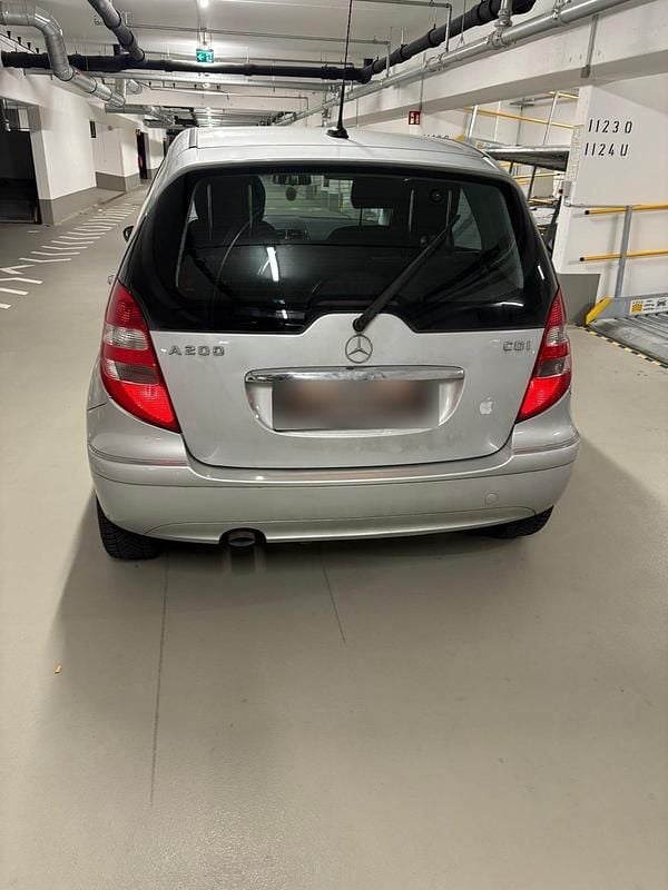 Gebraucht Mercedes A200 136 PS (100 kW) 2006 Silber Kleinwagen