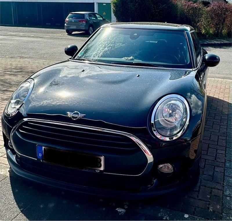 Second-hand Mini ONE 102 CP (75 kW) 2018 Negru Hatchback