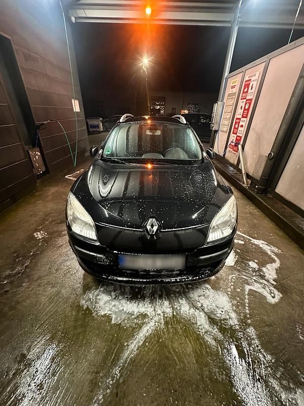 Gebraucht Renault Mégane GrandTour 2011 Schwarz Kombi