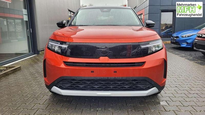 Neu Opel Frontera 145 PS (106 kW) 2026 Khaki grün / dach schwarz SUV