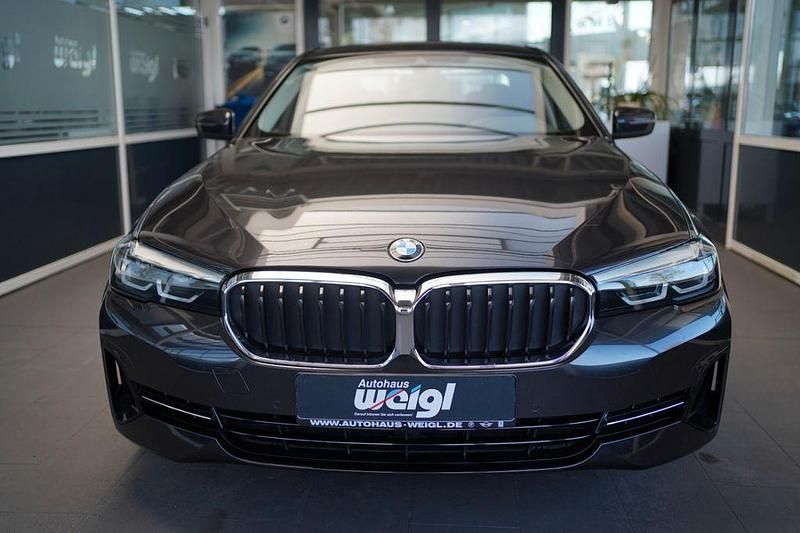 Gebraucht BMW 520 190 PS (139 kW) 2020 Grau Limousine