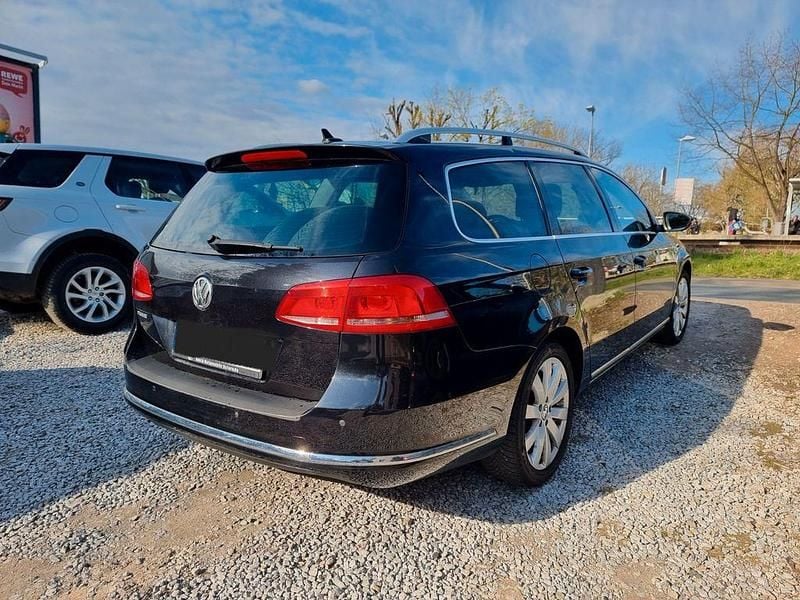 Gebraucht VW Passat Highline 140 PS (102 kW) 2014 Schwarz Kombi