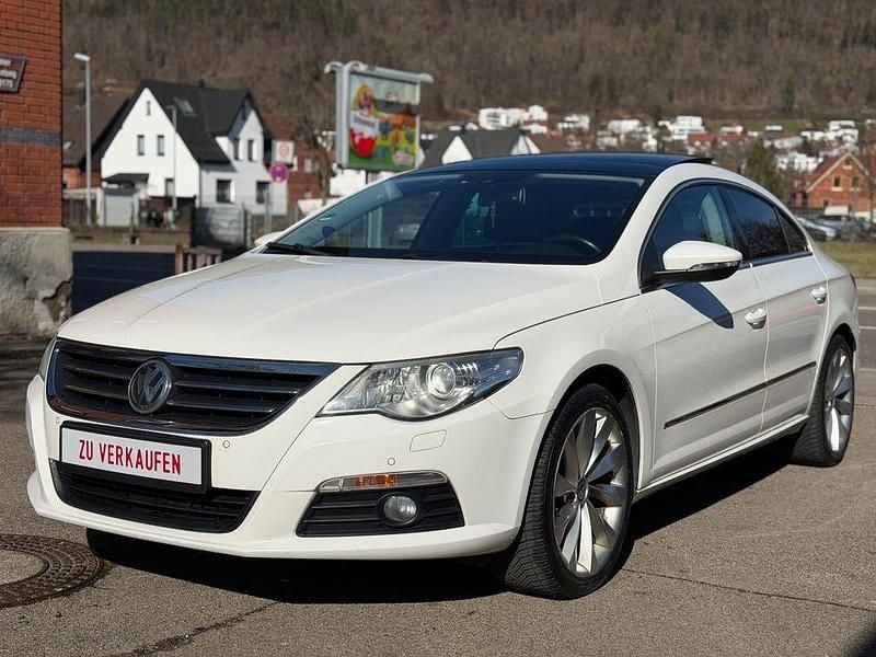 Gebraucht VW Passat 200 PS (147 kW) 2010 Weiß Limousine