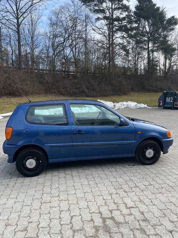 Gebraucht VW Polo Basis 60 PS (44 kW) 1997 Blau Limousine