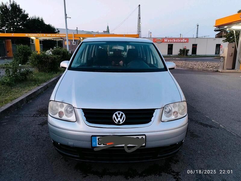Silber Gebraucht 2005 VW Touran Van / Kleinbus | 1.900 € (Fairer Preis) - Bild 1/4