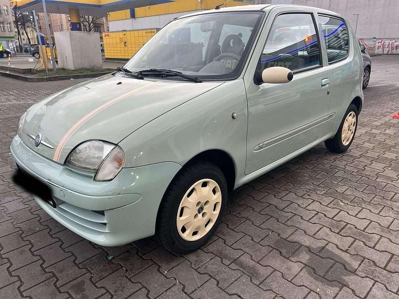 Gebraucht Fiat Seicento 54 PS (39 kW) 2007 Blau Kleinwagen