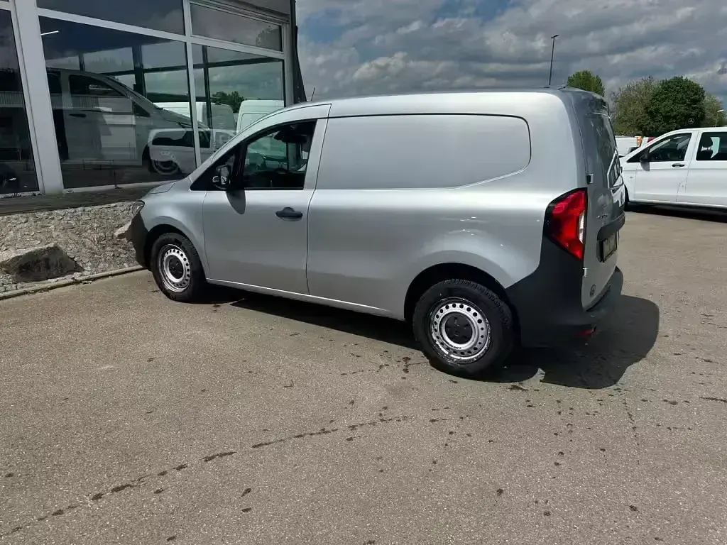 Gebraucht Mercedes Citan 112 116 PS (85 kW) 2022 Helvinsilber Kombi