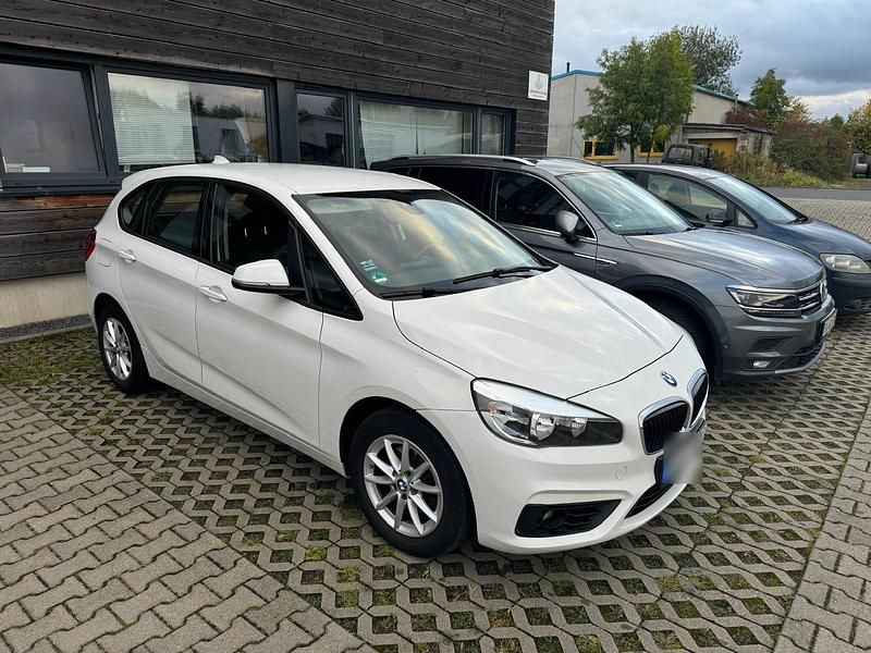 Gebraucht BMW 218 136 PS (100 kW) 2016 Weiß Limousine