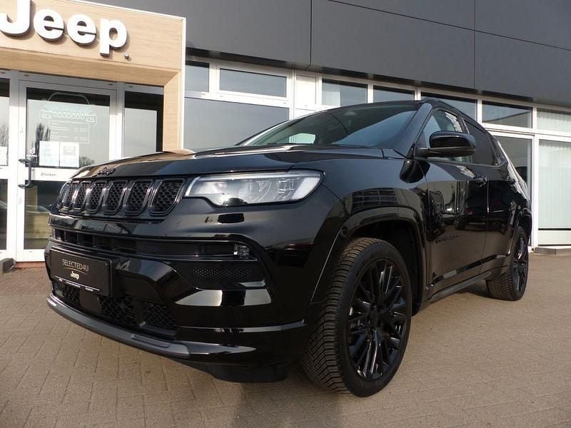 Schwarz Gebraucht 2024 Jeep Compass Altitude SUV | 26.800 € (Guter Preis) - Bild 1/4