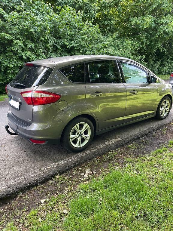 Braun Gebraucht 2013 Ford C-MAX SYNC Edition Van / Kleinbus | 4.700 € (Fairer Preis) - Bild 1/4