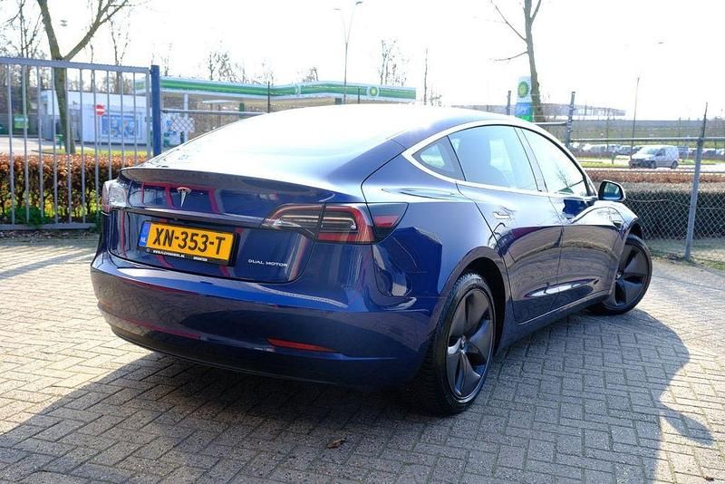 Gebraucht Tesla Model 3 Long Range AWD 258 kW (351 PS) 2019 Blau Limousine