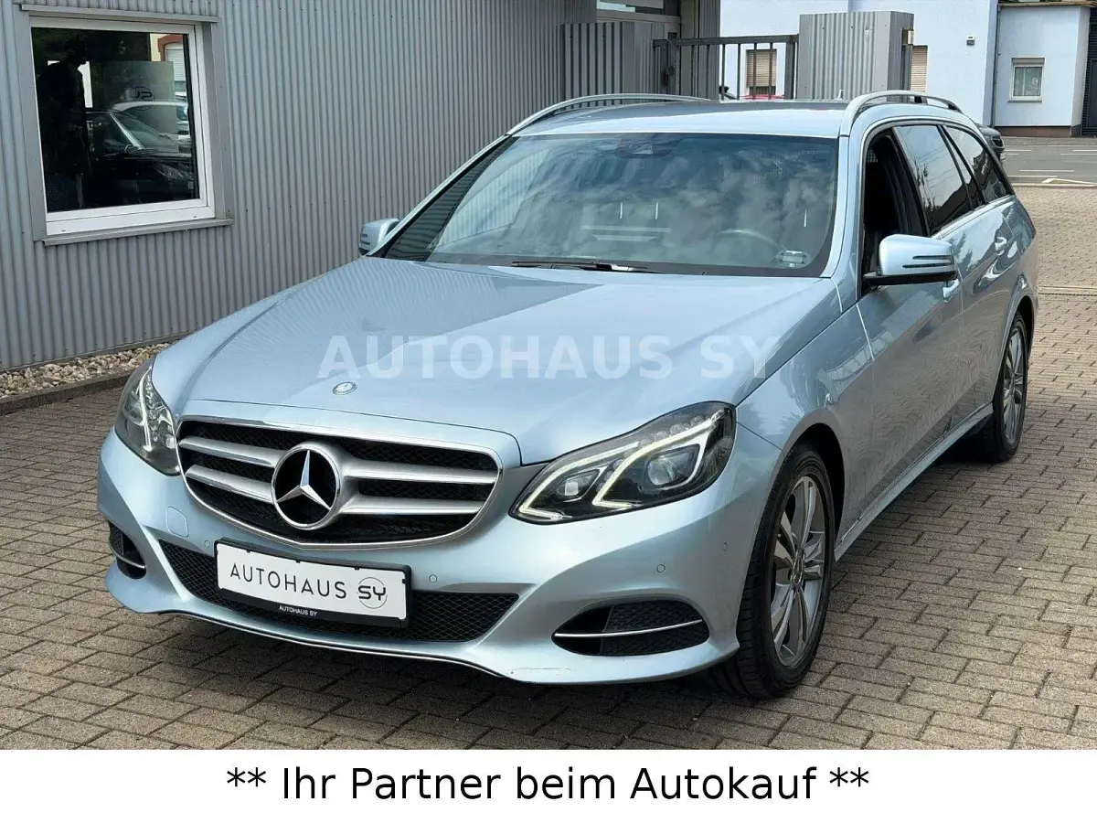 Gebraucht Mercedes E220 170 PS (125 kW) 2015 Silber Kombi