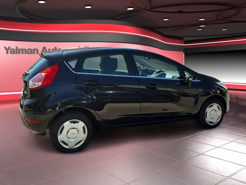 Gebraucht Ford Fiesta Titanium 101 PS (74 kW) 2013 Schwarz Limousine