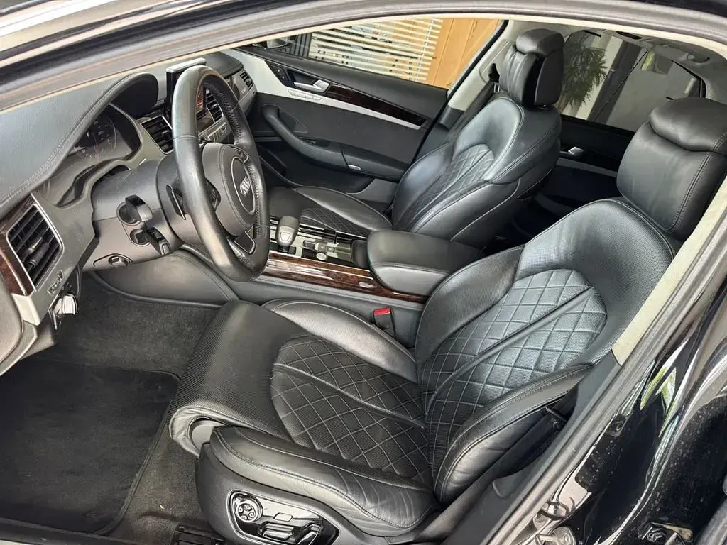 Gebraucht Audi A8 S-Line 371 PS (272 kW) 2010 Schwarz Limousine