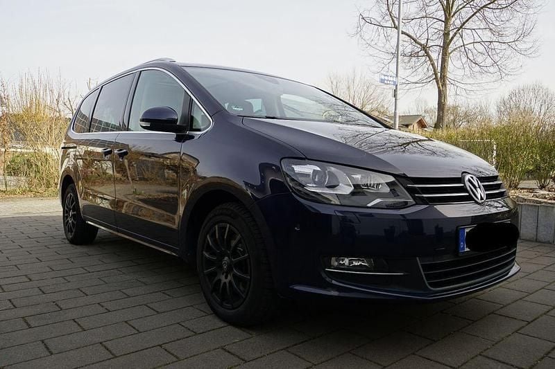 Gebraucht VW Sharan Highline 140 PS (102 kW) 2013 Blau Van / Kleinbus