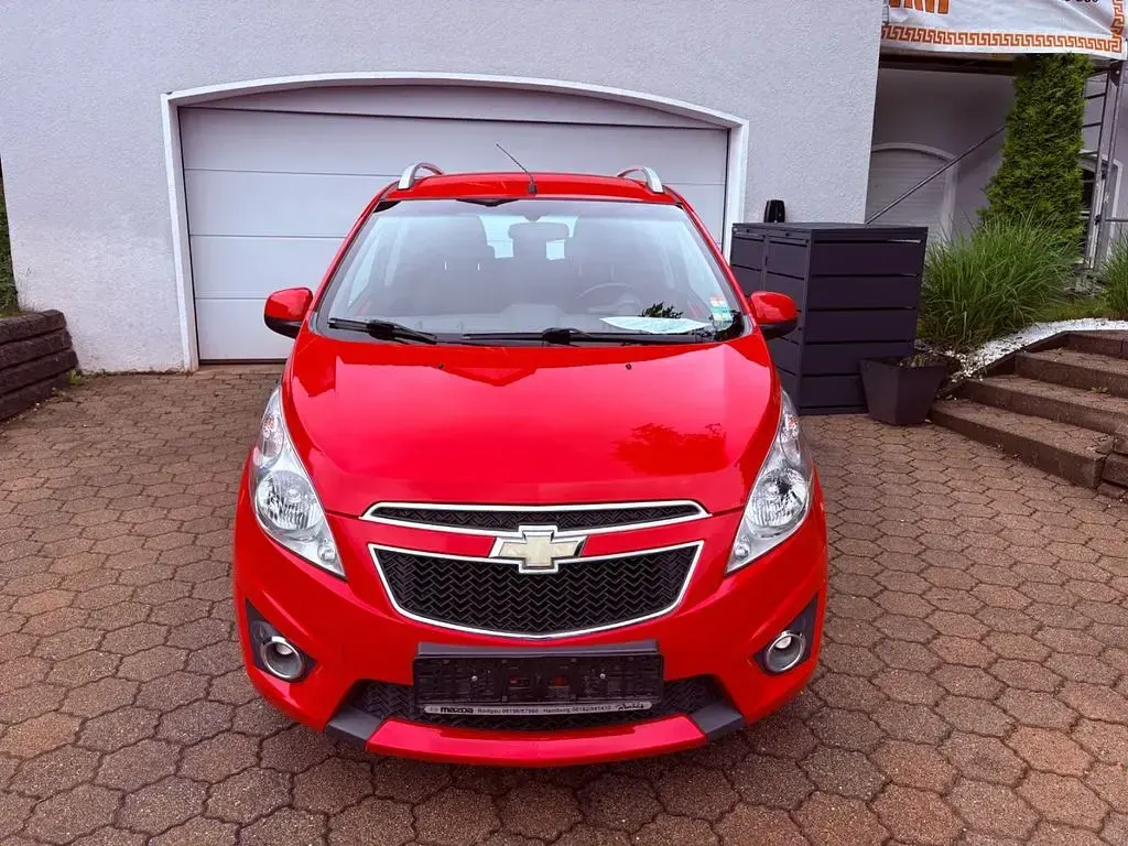 Gebraucht Chevrolet Spark LT 82 PS (60 kW) 2012 Rot Kleinwagen