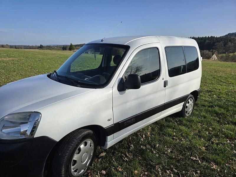 Gebraucht Citroën Berlingo Advance 75 PS (55 kW) 2007 Weiß Van / Kleinbus