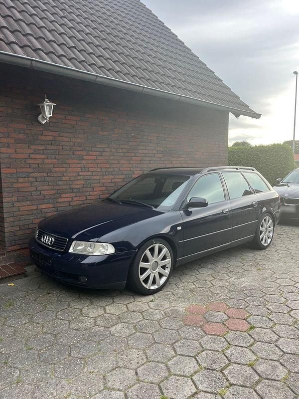 Second-hand Audi A4 Performance 150 CP (110 kW) 1999 Albastru Break