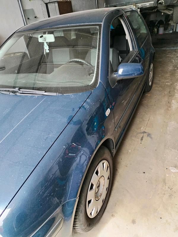 Gebraucht VW Golf IV 80 PS (58 kW) 2003 Blau Limousine