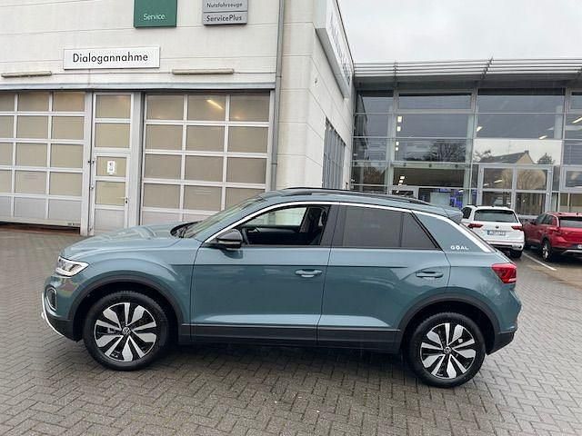 Gebraucht VW T-Roc Goal 116 PS (85 kW) 2025 Petroleum blue metallic SUV