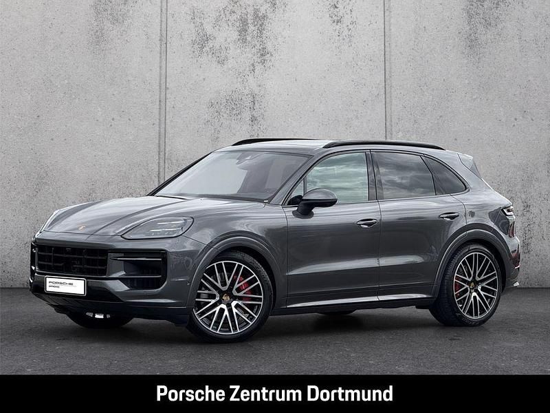 Grau Gebraucht 2024 Porsche Cayenne S SUV | 118.900 € (Guter Preis) - Bild 1/4