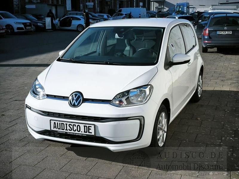 Gebraucht VW e-up! 61 kW (83 PS) 2022 Pure white Kleinwagen