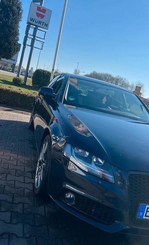 Gebraucht Audi A4 160 PS (117 kW) 2009 Blau Limousine