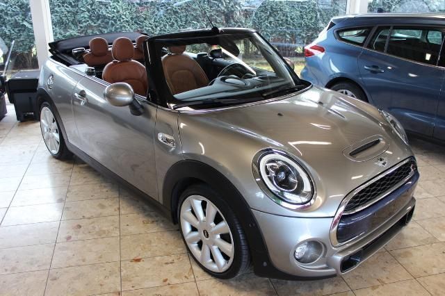 Melting silver metallic Gebraucht 2017 Mini Cooper S Cabriolet Cabrio | 16.990 € (Fairer Preis) - Bild 1/4
