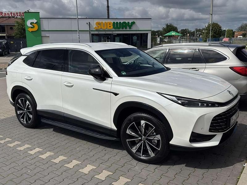 Gebraucht MG HS Luxury 272 PS (200 kW) 2025 Weiß SUV