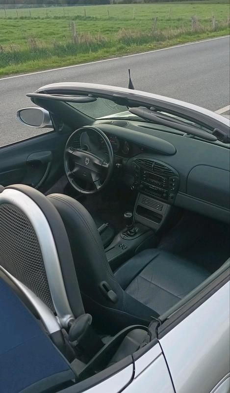 Gebraucht Porsche Boxster 204 PS (150 kW) 1999 Silber Cabrio