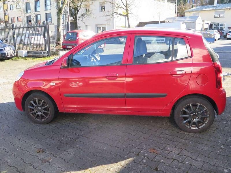 Gebraucht Kia Picanto Vision 65 PS (47 kW) 2010 Scarlet red Kleinwagen