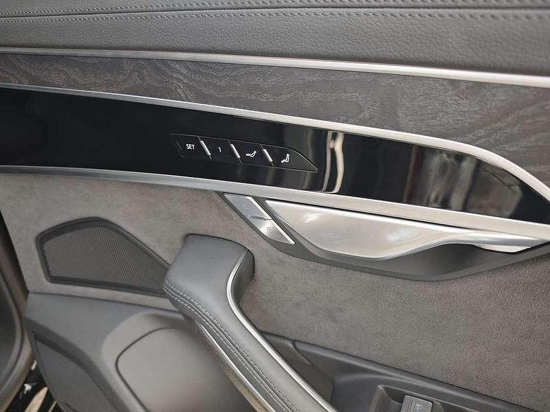 Gebraucht Audi A8L Comfort 340 PS (250 kW) 2023 Schwarz Limousine