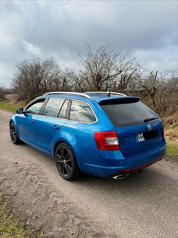 Gebraucht Skoda Octavia RS 184 PS (135 kW) 2015 Blau Kleinwagen