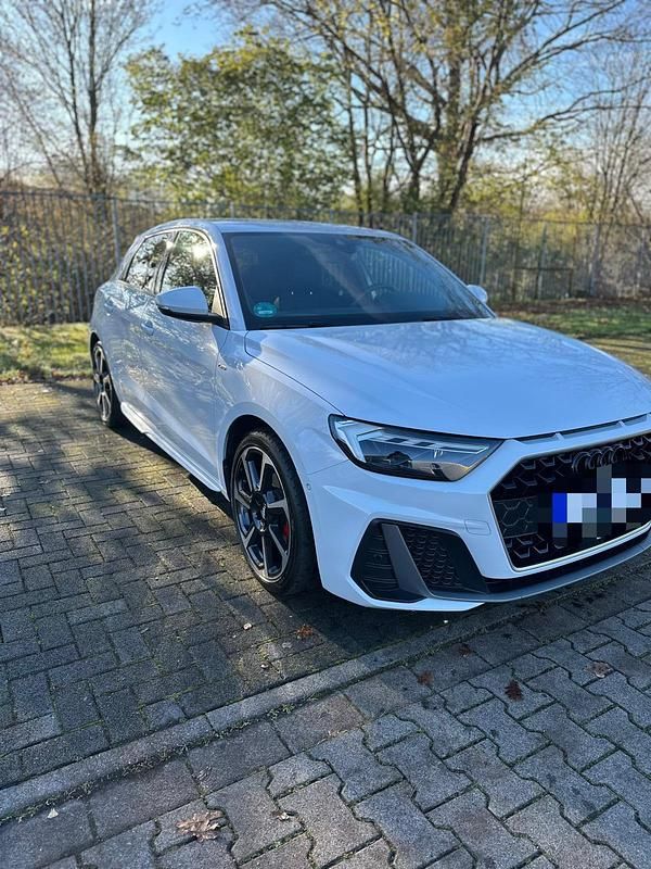 Gebraucht Audi A1 S-Line 95 PS (69 kW) 2019 Weiß SUV