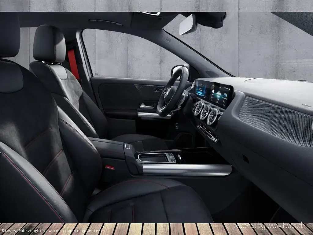 Gebraucht Mercedes GLA35 AMG AMG 306 PS (225 kW) 2025 Lack mountaingrau SUV