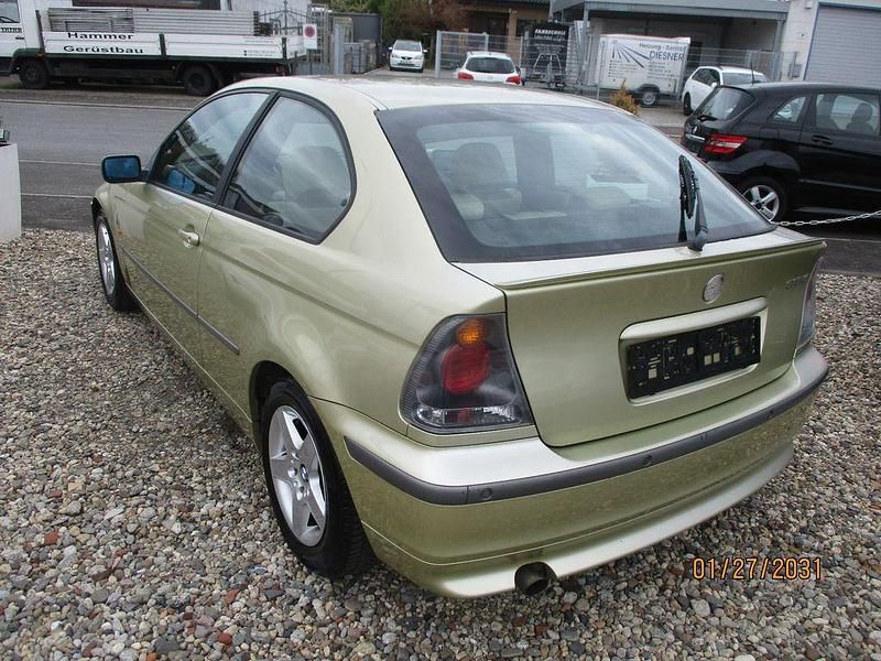 Gebraucht BMW 316 Performance 116 PS (85 kW) 2001 Gelb Limousine