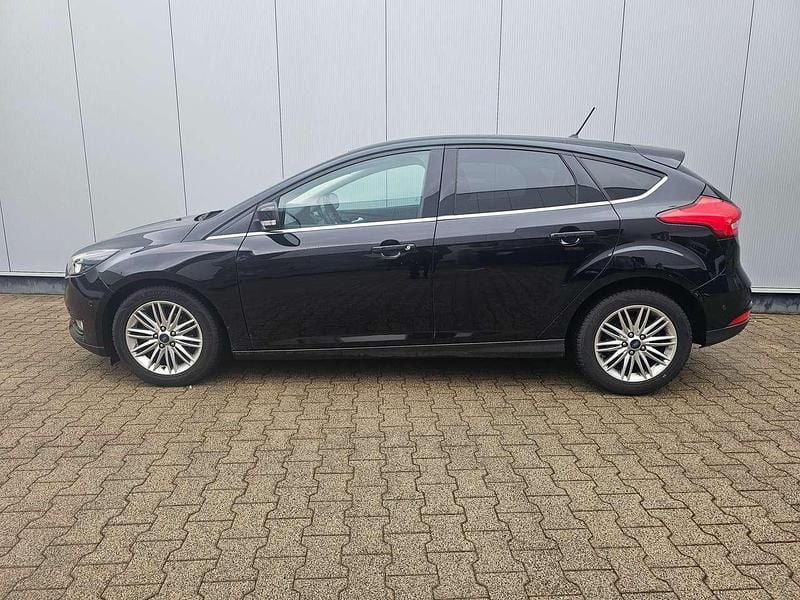 Gebraucht Ford Focus Business Edition 125 PS (91 kW) 2018 Schwarz Limousine