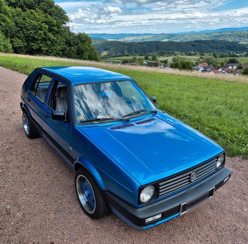 Blau Gebraucht 1991 VW Golf II Limousine | 5.999 € - Bild 1/4