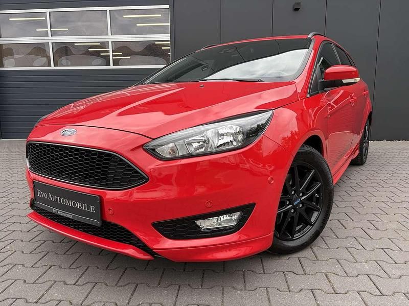 Racerot Gebraucht 2018 Ford Focus ST-Line Kombi | 14.900 € (Fairer Preis) - Bild 1/4