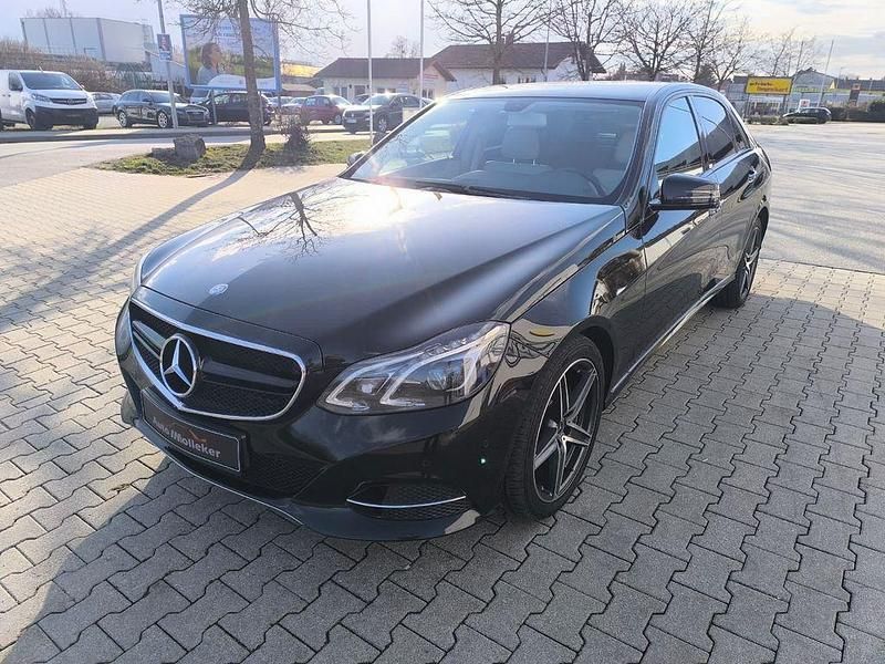 Gebraucht Mercedes E250 204 PS (150 kW) 2013 Schwarz Limousine