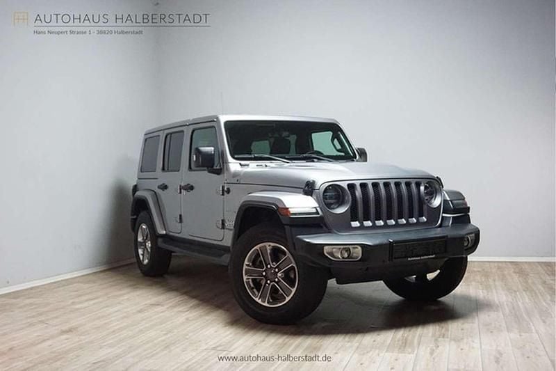 Grau metallic (metallic) Gebraucht 2020 Jeep Wrangler Unlimited Sahara SUV | 37.990 € (Superpreis) - Bild 1/3