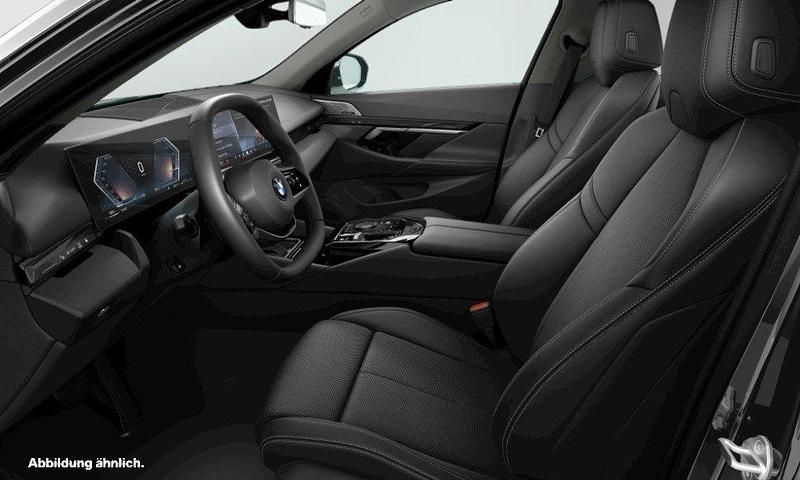 Neu BMW 520 Sport Line 190 PS (139 kW) 2025 Schwarz Limousine
