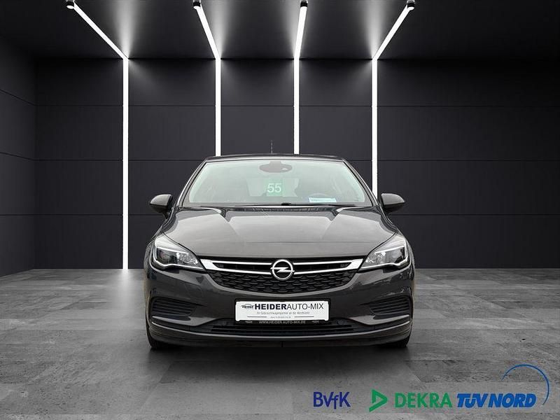 Gebraucht Opel Astra Edition 105 PS (77 kW) 2015 Grau Limousine
