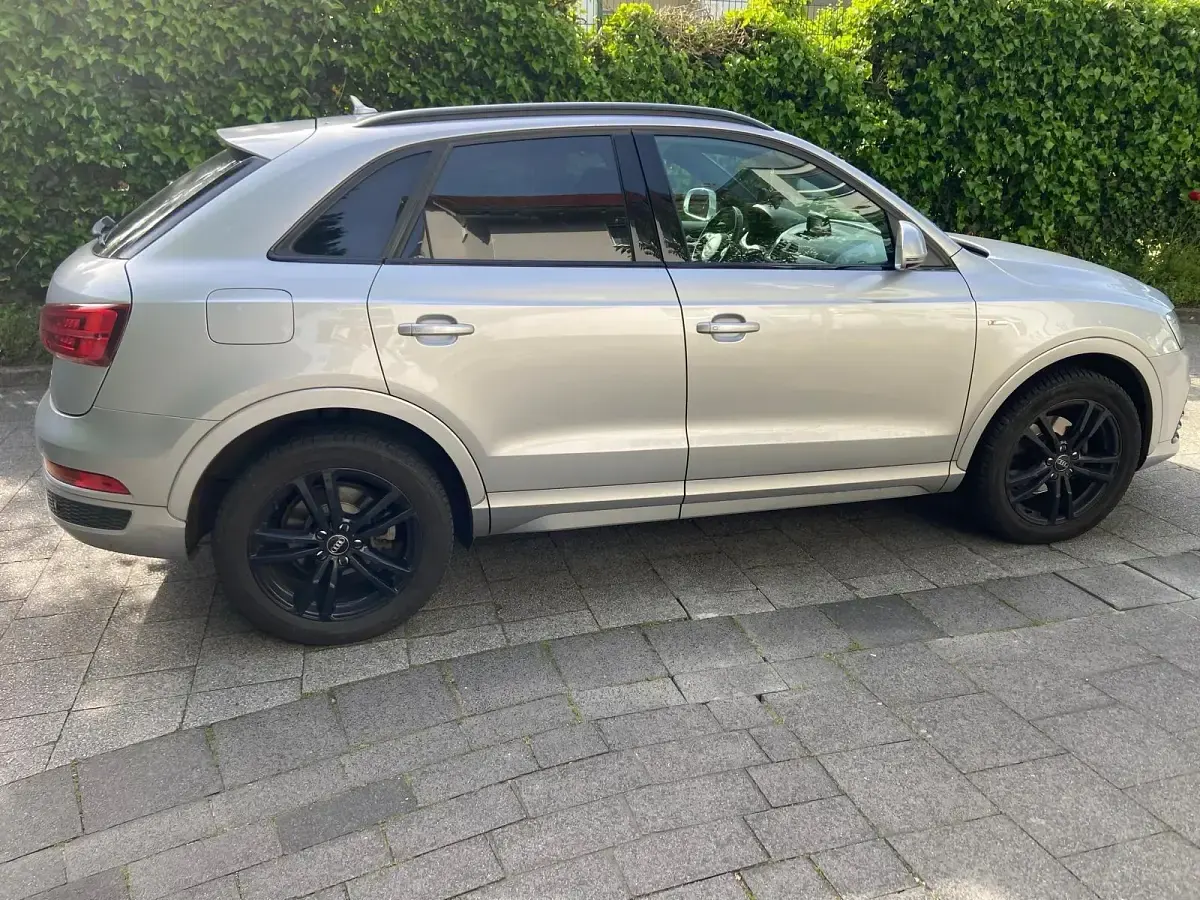 Gebraucht Audi Q3 S-Line 220 PS (161 kW) 2016 Silber SUV