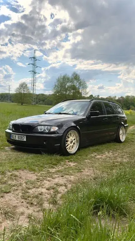 Gebraucht BMW 320 Exclusive 150 PS (110 kW) 2005 Schwarz Kombi
