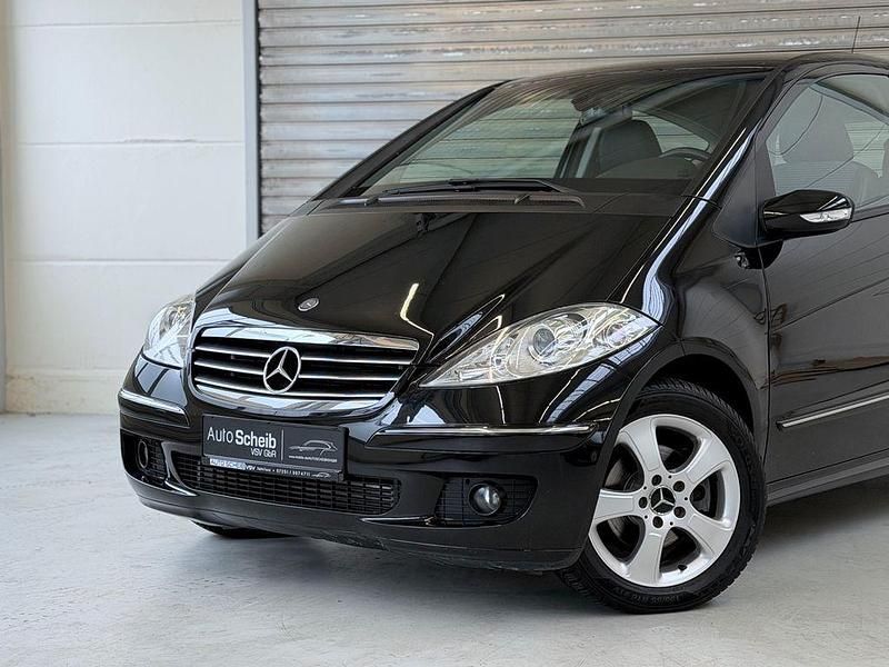 Gebraucht Mercedes A180 109 PS (80 kW) 2008 Schwarz Kleinwagen