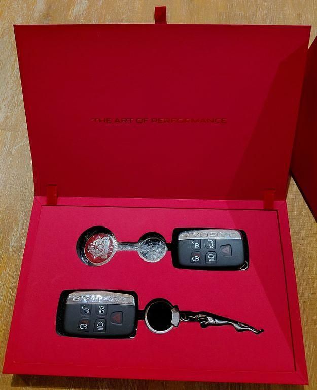 Gebraucht Jaguar F-Type 340 PS (250 kW) 2016 Schwarz Coupé